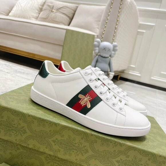 Gucci New Ace Bee Embroidered Sneakers - Picture 1 of 5